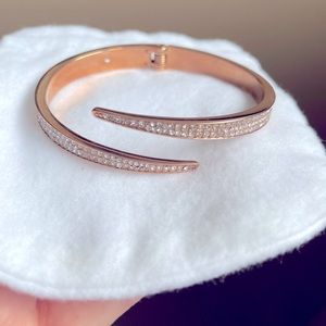 Michael Kors bracelet in rose gold